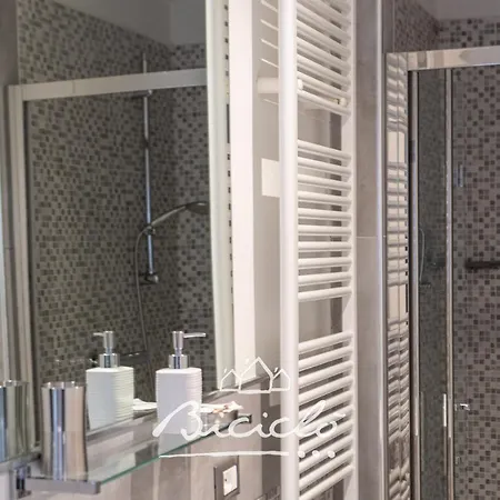 Biciclo' Rosso フェラーラ