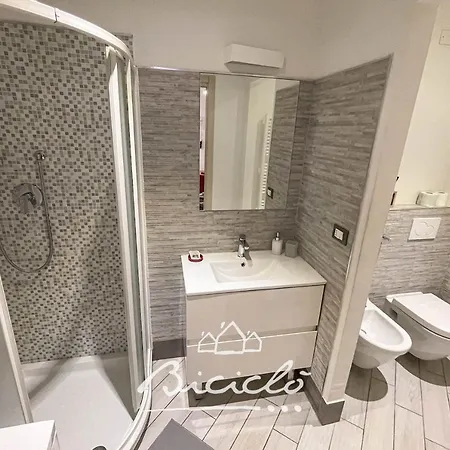 Biciclo' Rosso アパート フェラーラ