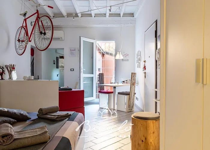 Biciclo' Rosso Apartment *