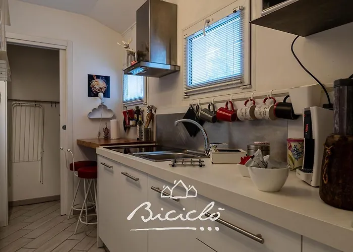 Biciclo' Rosso Apartment